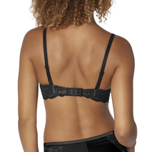 Load image into Gallery viewer, Triumph Amourette Charm p