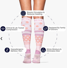 Load image into Gallery viewer, Bamboo Compression Travel Socks