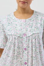 Load image into Gallery viewer, Schrank pansies brunch coat sk926p5