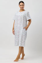 Load image into Gallery viewer, Schrank pansies brunch coat sk926p5