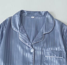 Load image into Gallery viewer, Satin pj shirt and shorts set