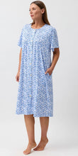 Load image into Gallery viewer, Schrank Camellia Brunch Coat SK927C6