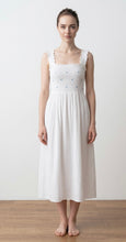 Load image into Gallery viewer, Alice and Lily Cotton Nightie. AL/ND 550