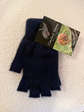 Load image into Gallery viewer, Possum Glove Fingerless by Comfort Gloves