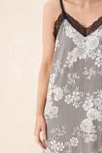 Load image into Gallery viewer, Givoni Uzzano Chemise Nightie 8LG88U