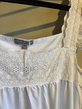 Load image into Gallery viewer, Alice and Lily Cotton Knit Nightie. AL/ND 591