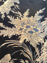 Load image into Gallery viewer, Ambara cotton robe