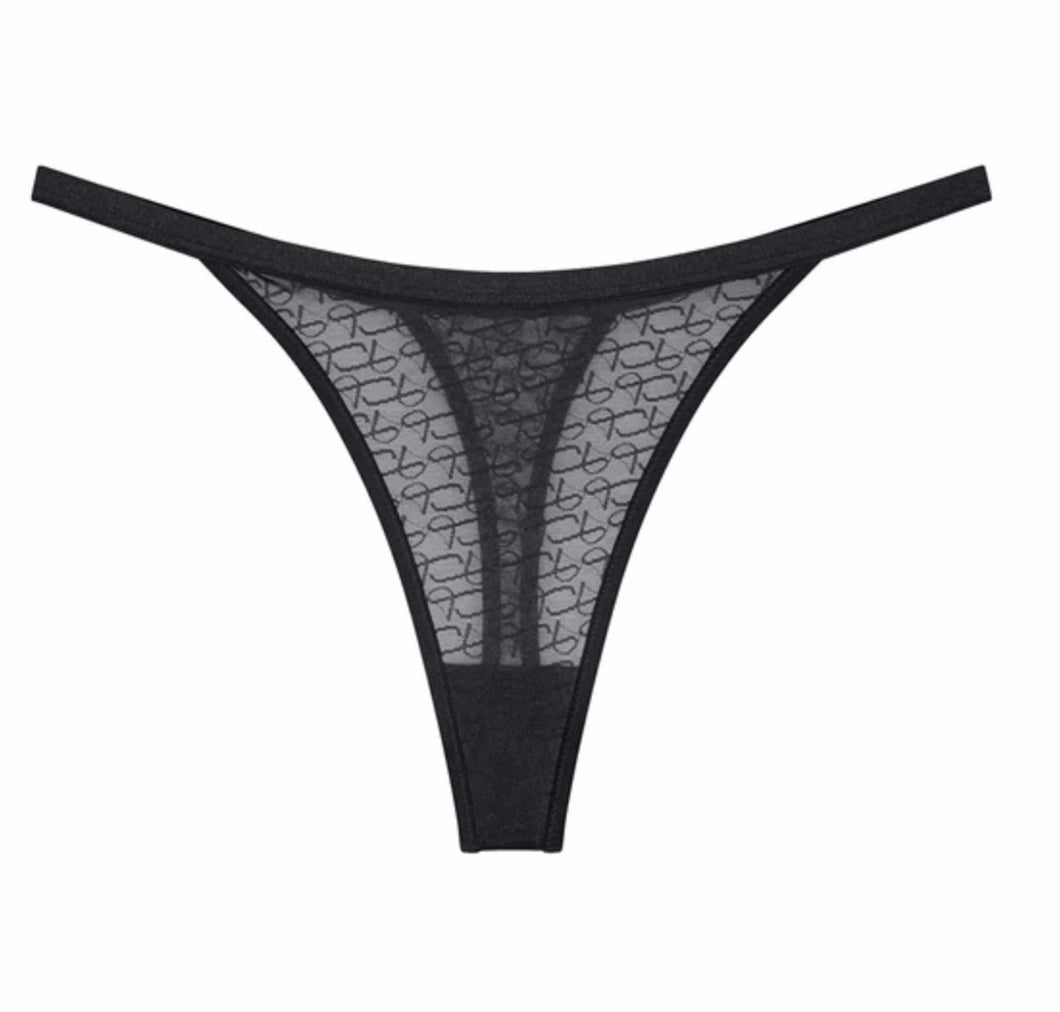 10216494 Triumph Signature Sheer String