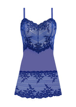 Load image into Gallery viewer, Wacoal Embrace Lace Chemise