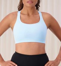 Load image into Gallery viewer, Triumph Triaction seamless sports bra