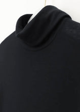 Load image into Gallery viewer, Oroblu perfect line cashmere Turtle neck long sleeve vobt67057