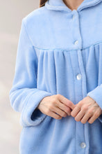 Load image into Gallery viewer, Givoni bed jacket 5GL72