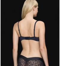 Load image into Gallery viewer, Triumph Body Make-up illusion balconette bra