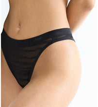Load image into Gallery viewer, Sloggi free evolve lace string
