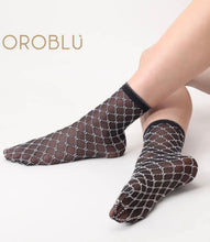 Load image into Gallery viewer, Oroblu Geometry Socks 20 Den VOBC68151