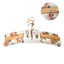 Load image into Gallery viewer, Linens and more hanger