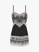 Load image into Gallery viewer, Wacoal Embrace Lace Chemise