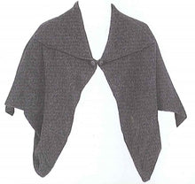 Load image into Gallery viewer, Lothlorian merino/possum short cape