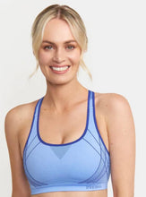 Load image into Gallery viewer, Triumph Triaction seamless sports bra