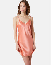 Load image into Gallery viewer, Ginia silk v neck chemise gbs302